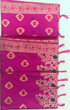 Load image into Gallery viewer, Silk Pata Design Saree
