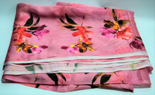 Load image into Gallery viewer, Crepe Floral Saree Printed
